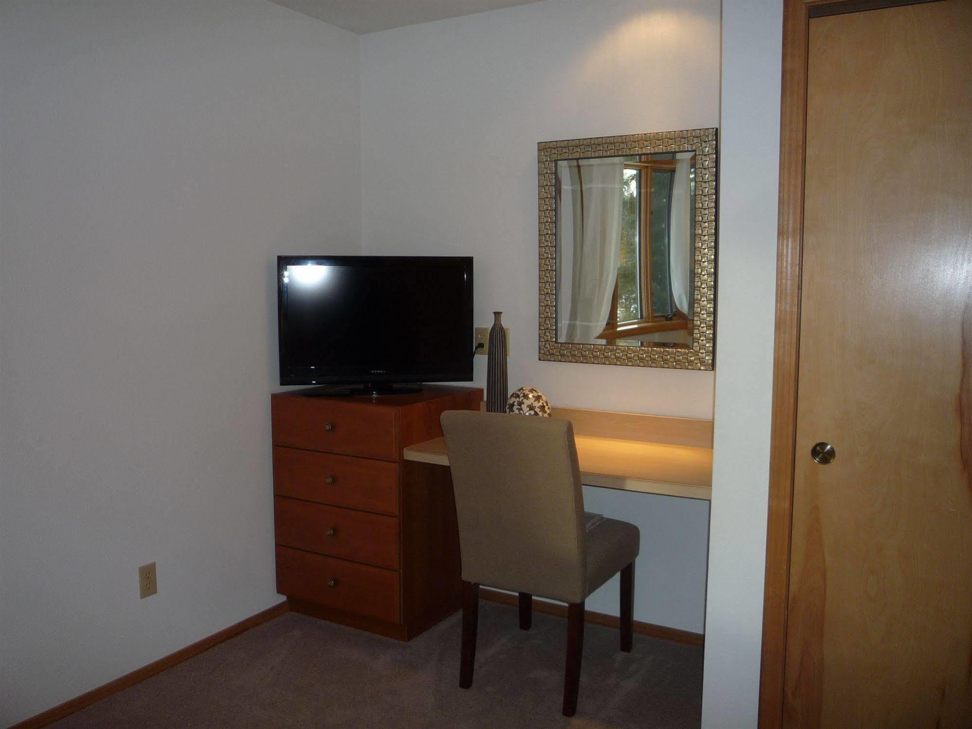 Meadow Lake View Bed And Breakfast Columbia Falls Exterior foto