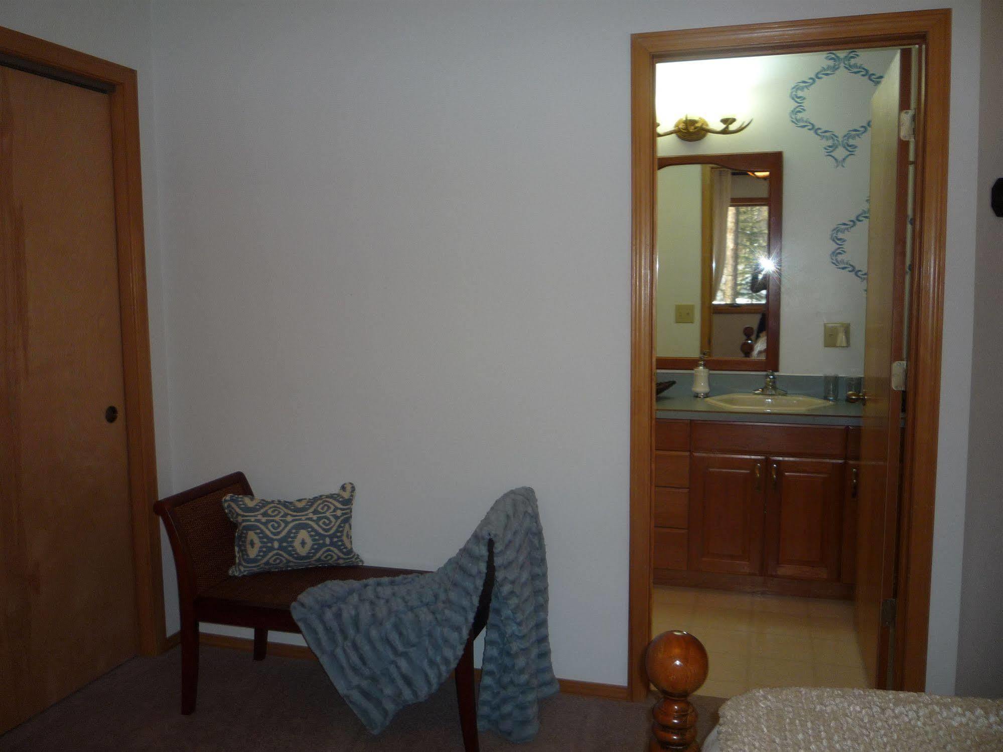 Meadow Lake View Bed And Breakfast Columbia Falls Exterior foto